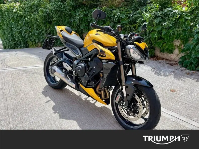 Triumph Street Triple 765 RS (2023 - 26) (2)