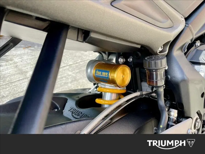 Triumph Street Triple 765 RS (2023 - 26) (8)