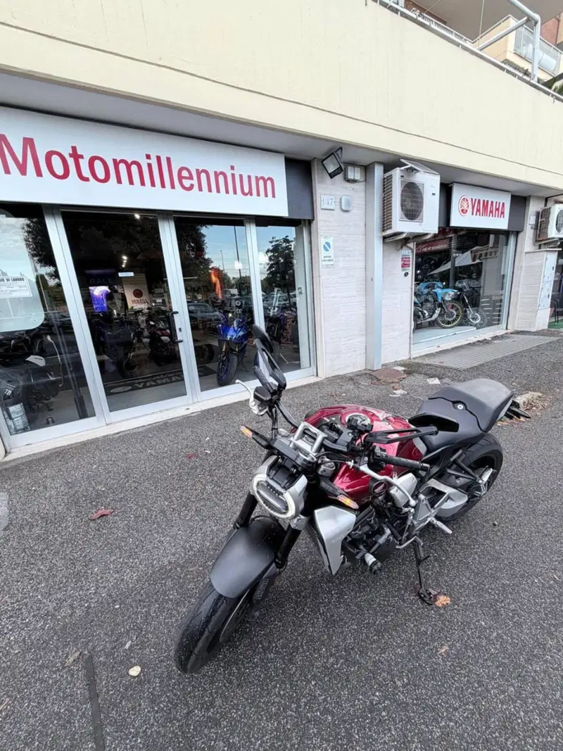 Honda CB 1000 R ABS (2011 - 17)