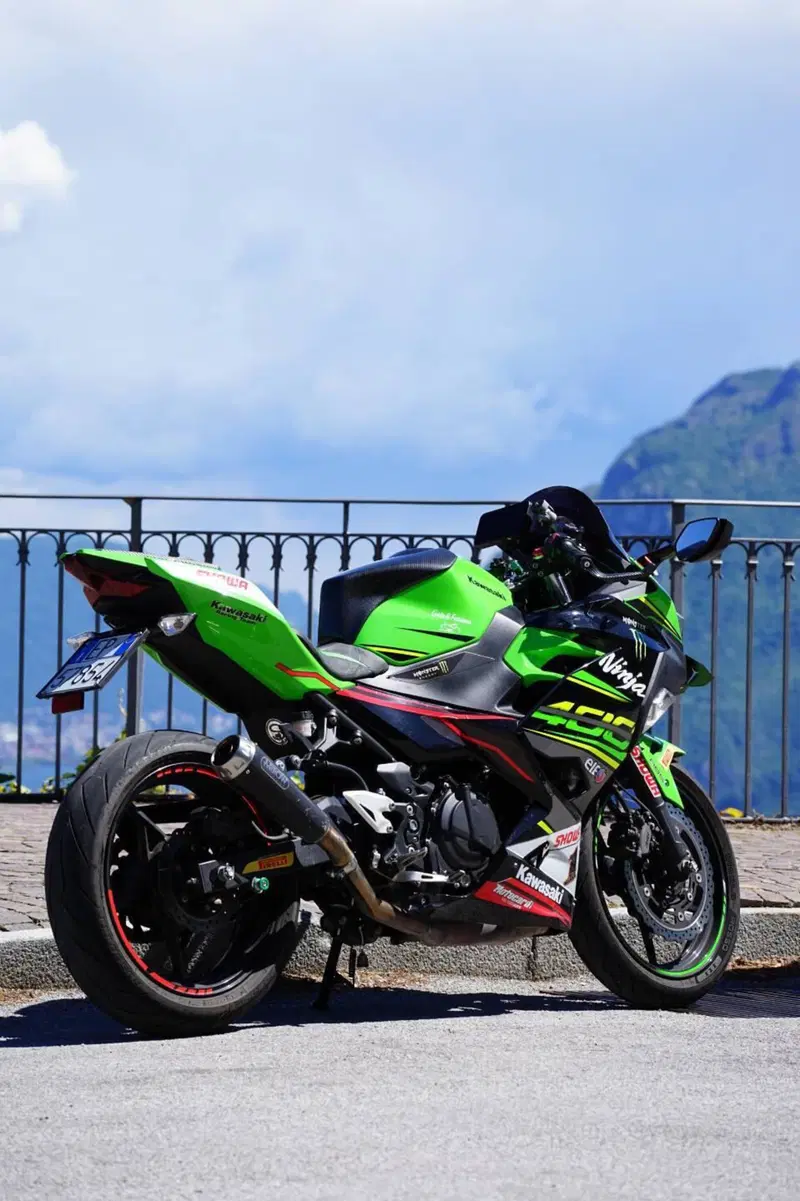 Kawasaki Ninja 400 KRT (2018) (2)