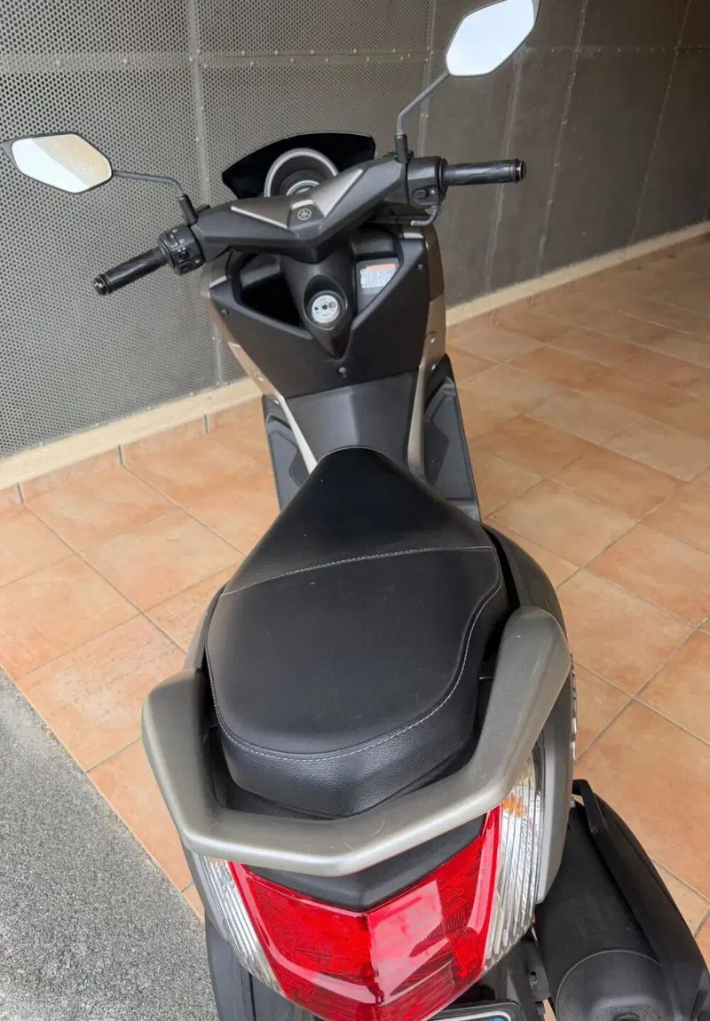 Yamaha N-Max 155 (2017 - 20) (5)