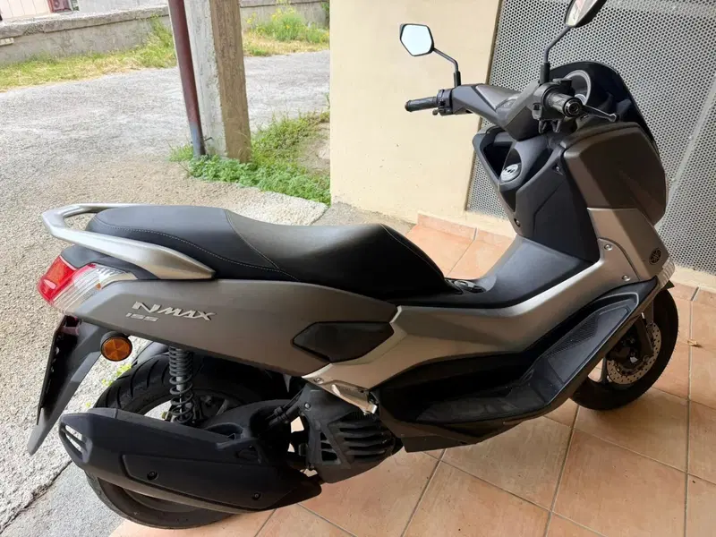 Yamaha N-Max 155 (2017 - 20) (7)