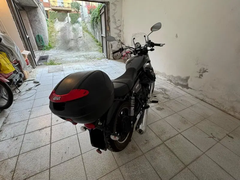 Moto Guzzi V9 Roamer (2018 - 20) (4)