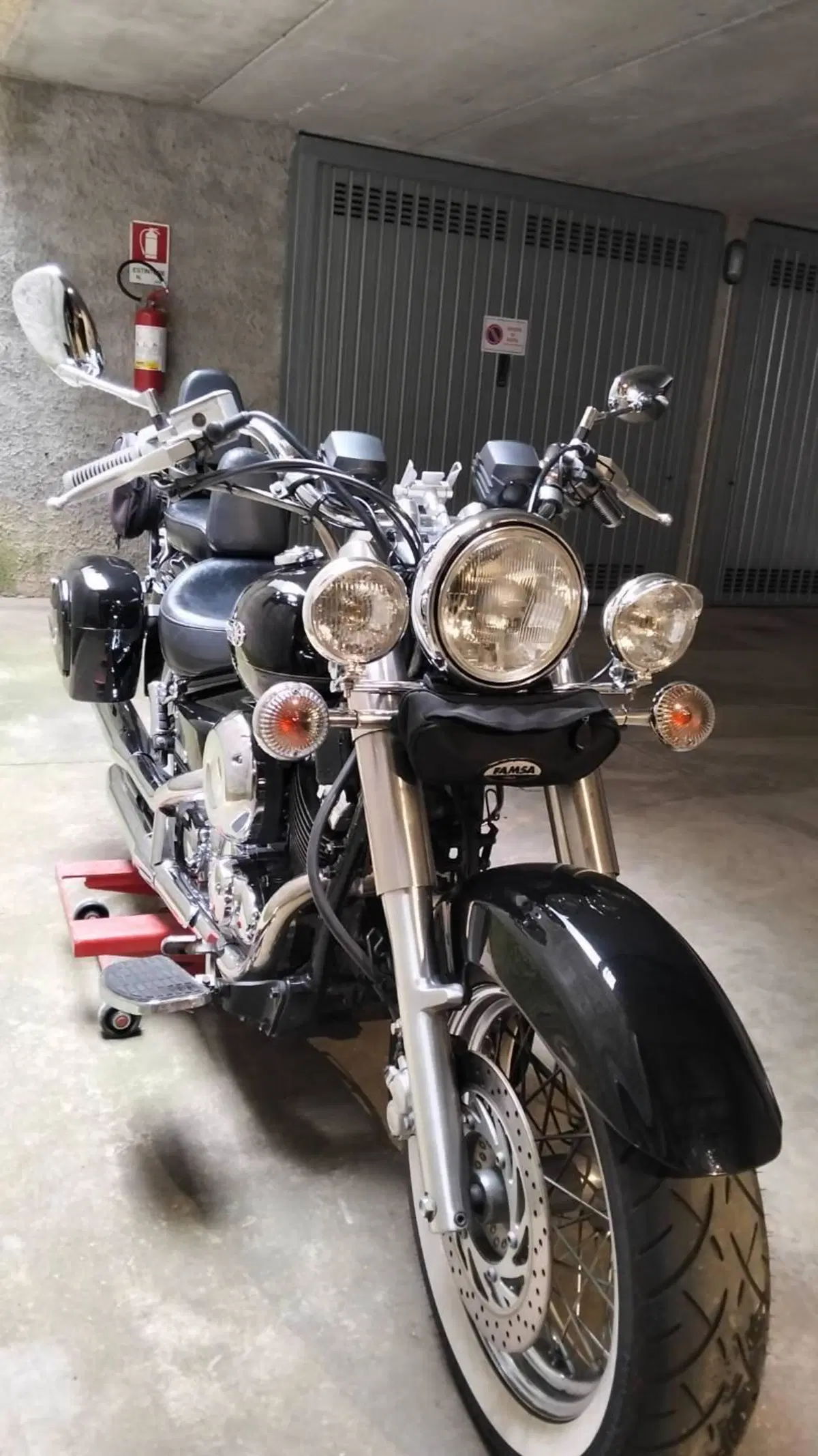 Yamaha XVS 650 Drag Star (1997 - 05) (4)