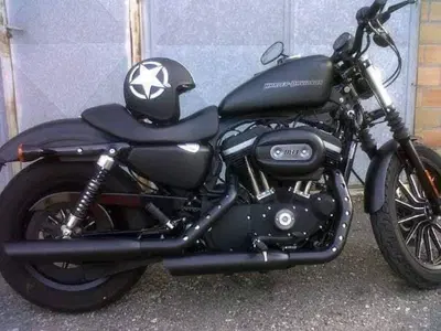 Harley-Davidson 883 Iron (2009 - 11) - XL 883N usata