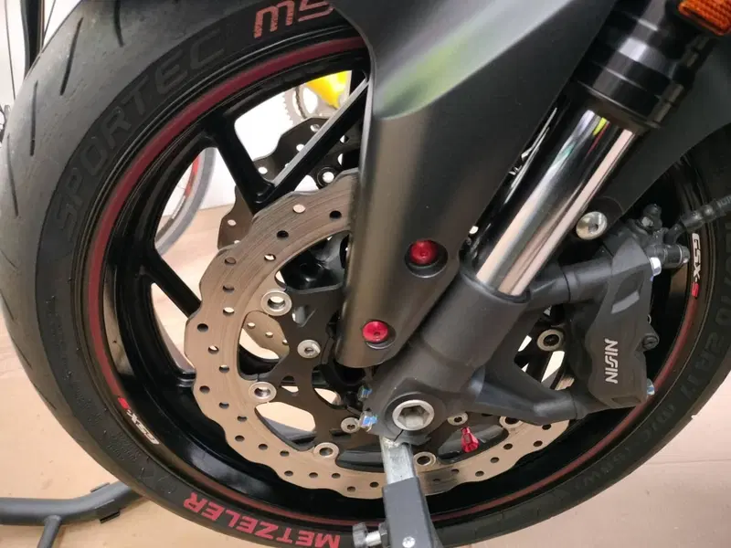 Suzuki GSX S 750 Z Yugen (2018 - 20) (8)