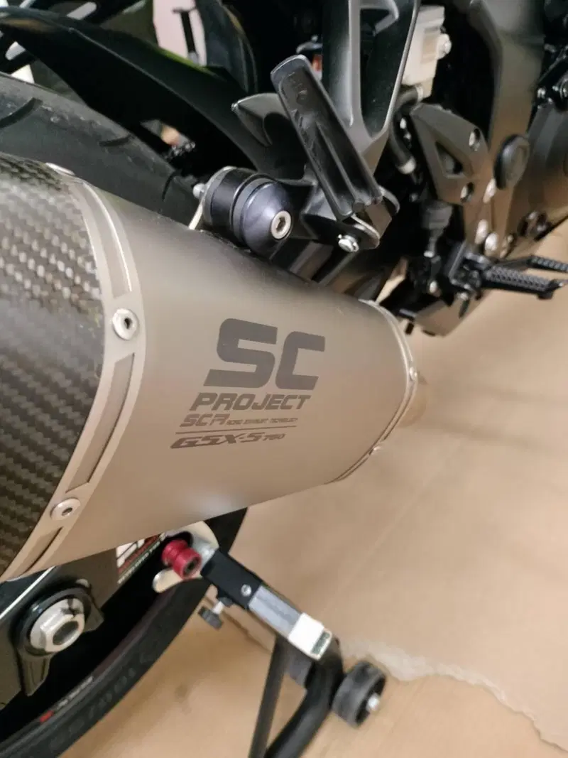 Suzuki GSX S 750 Z Yugen (2018 - 20) (10)