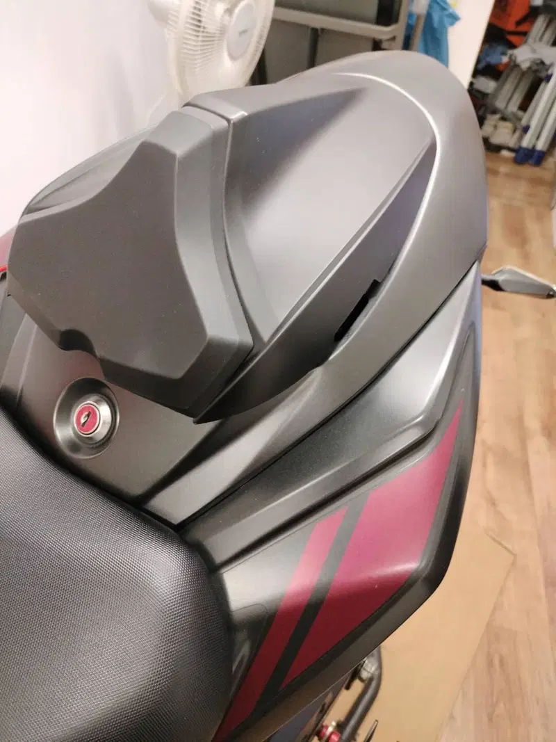 Suzuki GSX S 750 Z Yugen (2018 - 20) (11)