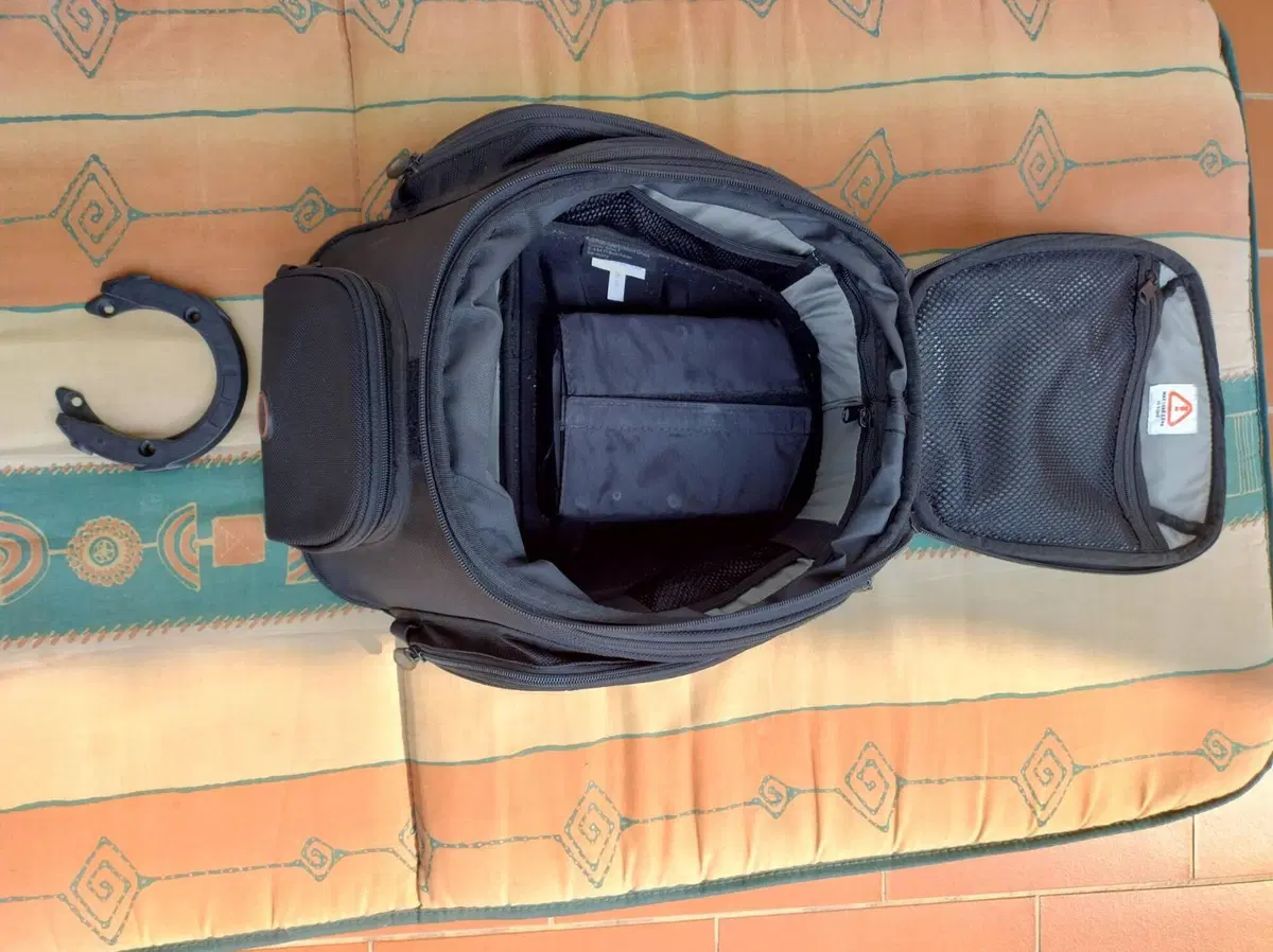 Vendo borsa serbatoio Suzuki