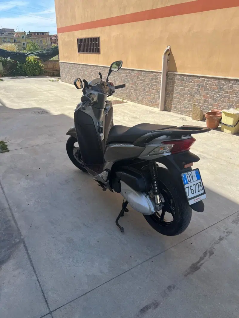 Honda SH 300 i ABS (2011 - 13) (7)