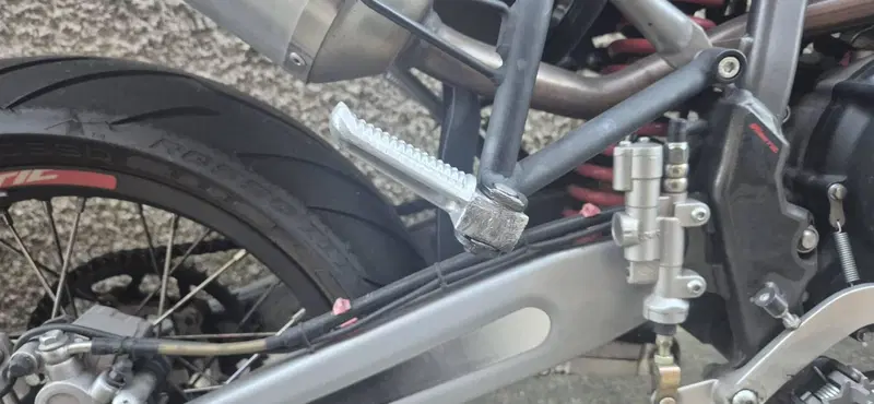 Fantic Motor Motard 125 Performance 4t (2020) (9)