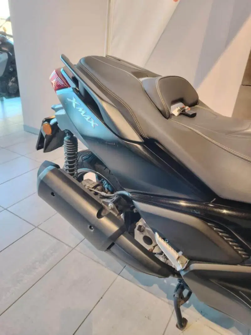 Yamaha X-Max 300 Tech Max (2021 - 24) (7)