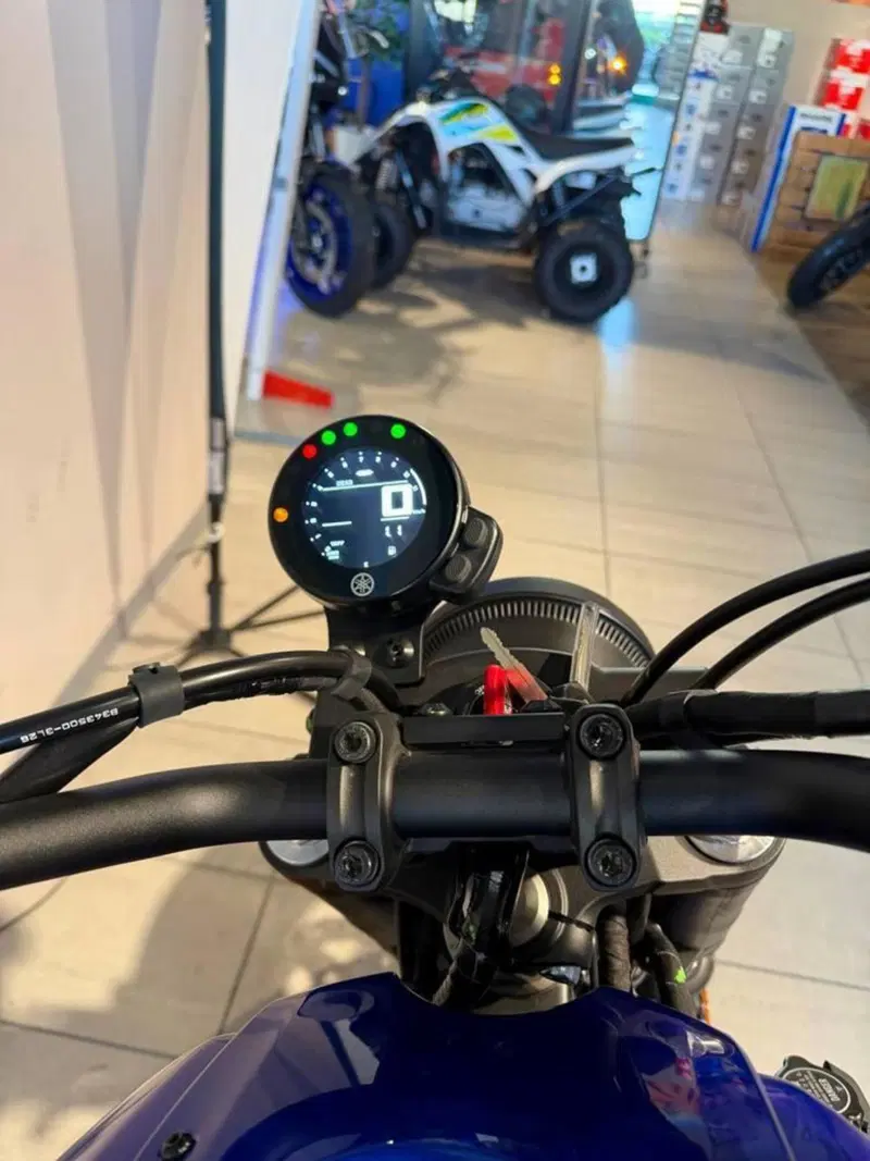 Yamaha XSR 700 (2022 - 26) (9)