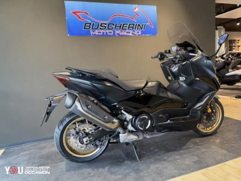 Yamaha T-Max 560 Tech Max (2022 - 24) (5)