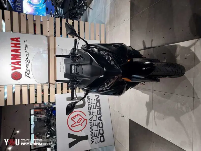 Yamaha T-Max 560 Tech Max (2022 - 24) (5)