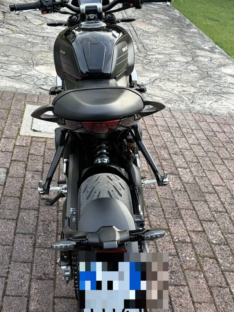 Triumph Trident 660 (2021 - 24) (3)