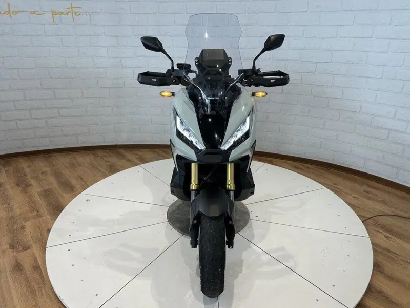 Honda X-ADV 750 DCT Adventure (2021 - 24) (5)
