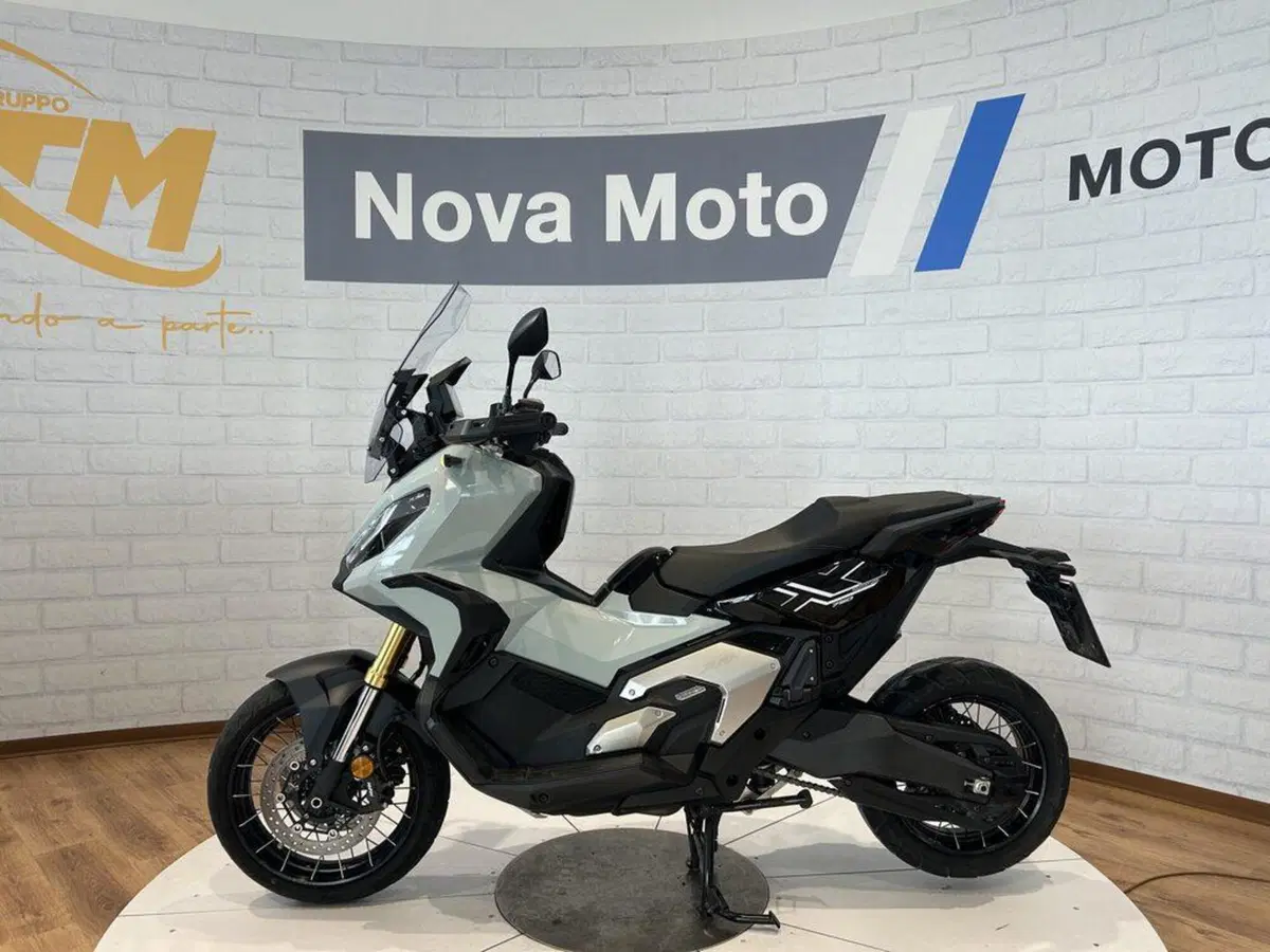 Honda X-ADV 750 DCT Adventure (2021 - 24) (2)