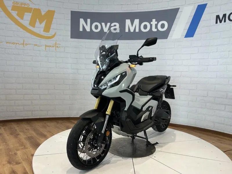 Honda X-ADV 750 DCT Adventure (2021 - 24) (3)