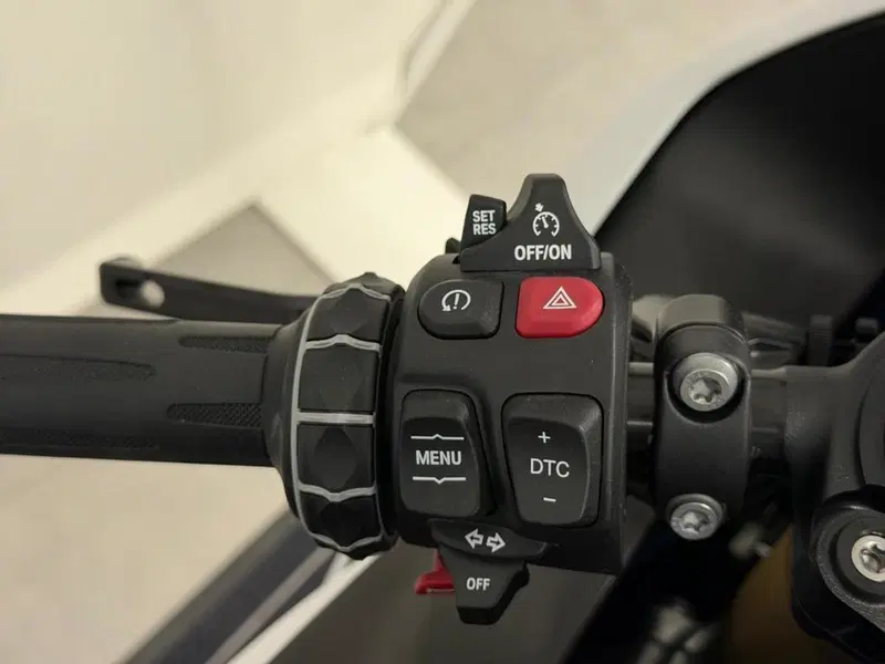 Bmw S 1000 RR (2025 - 26) (9)