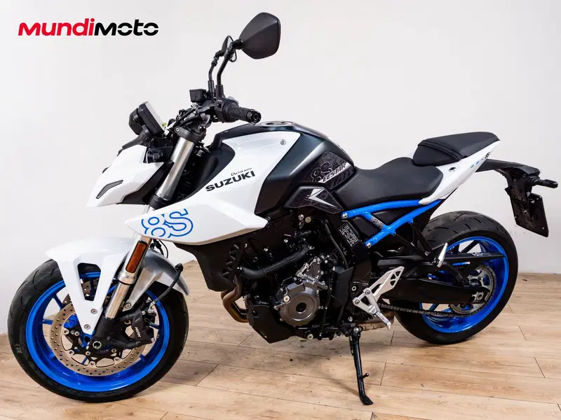 Suzuki GSX-8S EVO (2025 - 26) (8)