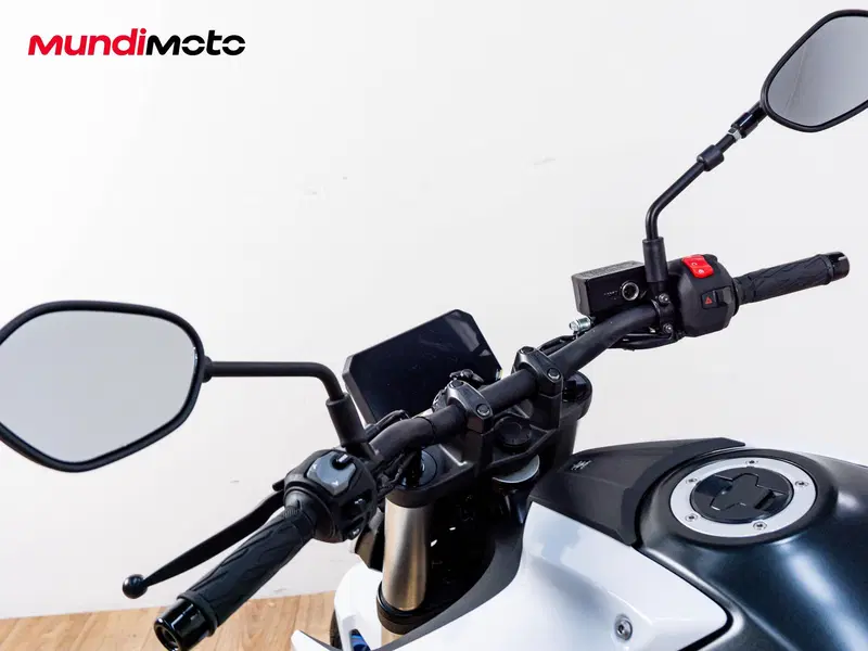 Suzuki GSX-8S EVO (2025 - 26) (11)