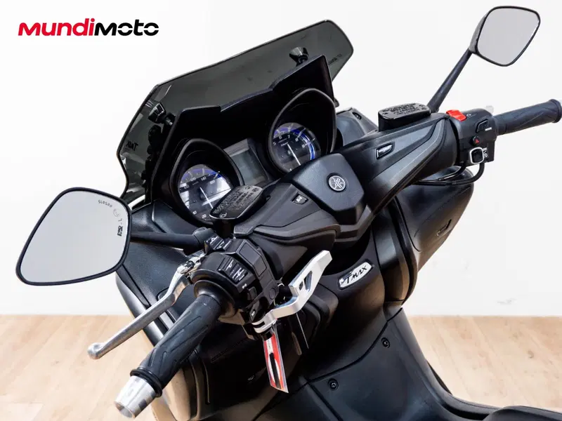 Yamaha T-Max 560 (2020 - 21) (11)