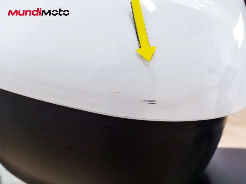 Piaggio Beverly 300 Hpe (2021) (30)