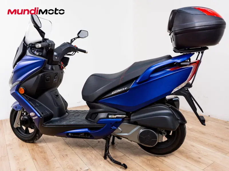 Kymco G-Dink 300i ABS (2020) (6)