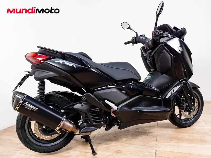 Yamaha X-Max 125 Tech Max (2020) (2)