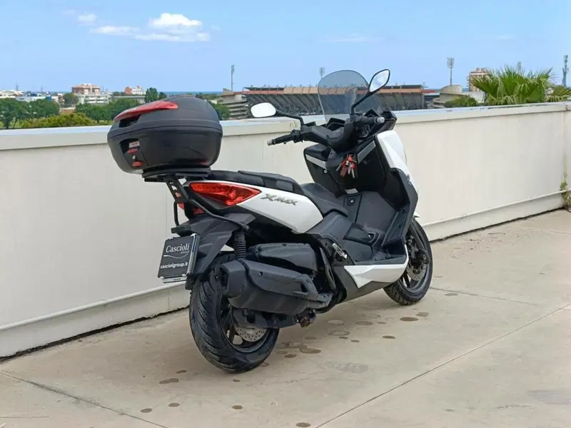 Yamaha X-Max 400 (2013 - 16) (6)