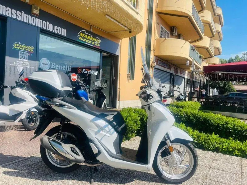 Honda SH 150i (2020 - 23) (10)