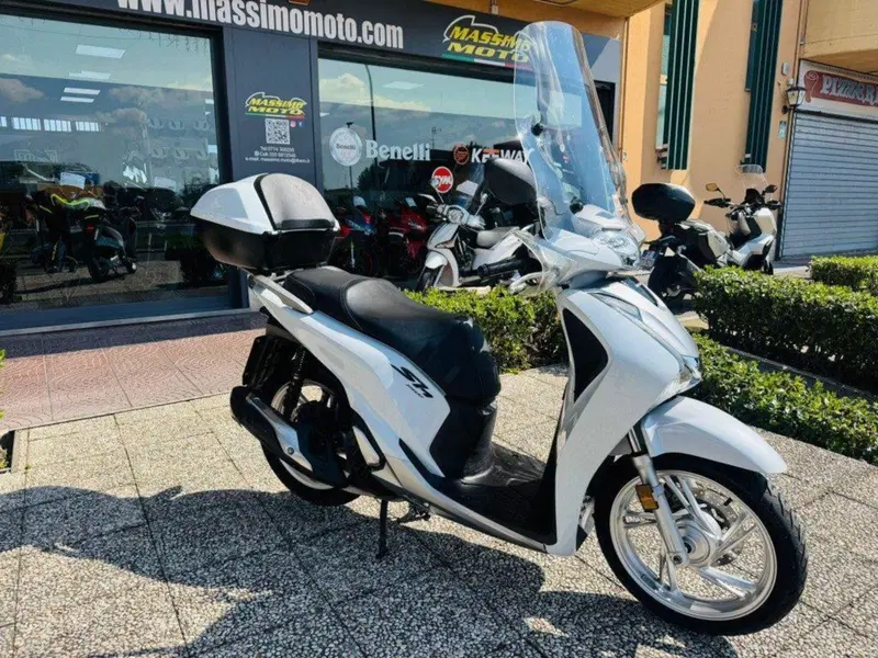 Honda SH 150i (2017 - 19) (11)
