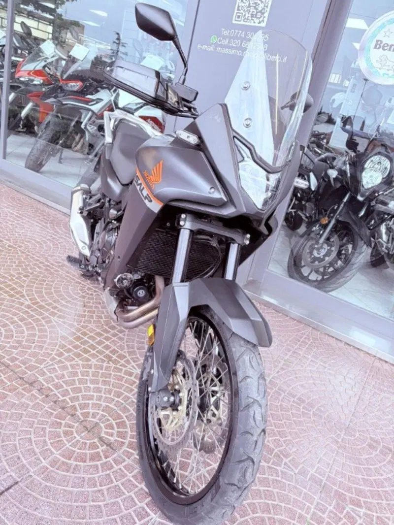 Honda Transalp XL750 (2023 - 24) (9)