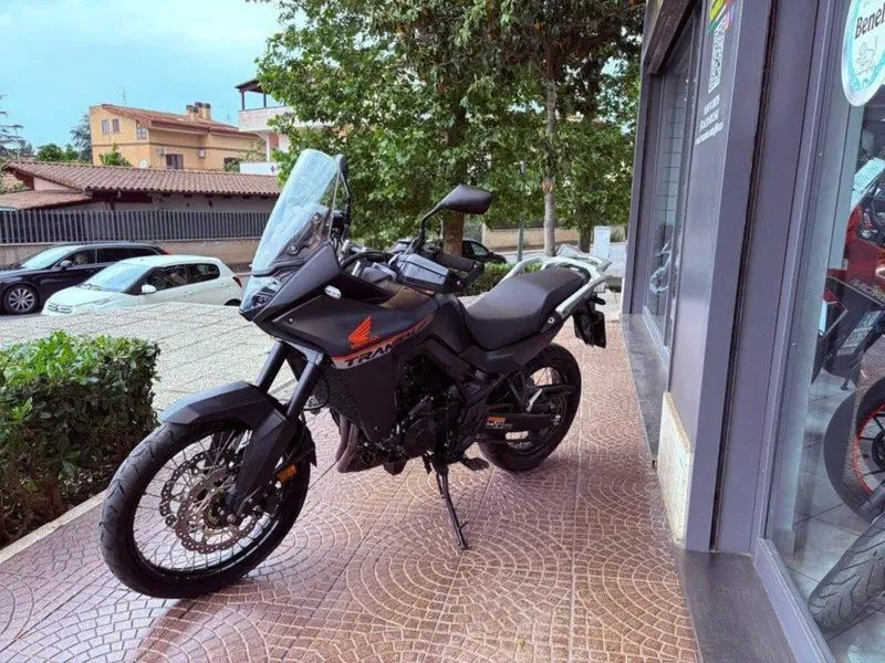 Honda Transalp XL750 (2023 - 24) (2)