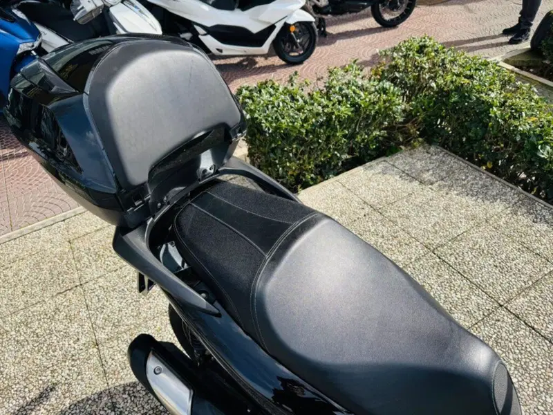 Honda SH 150i (2024 - 25) (11)