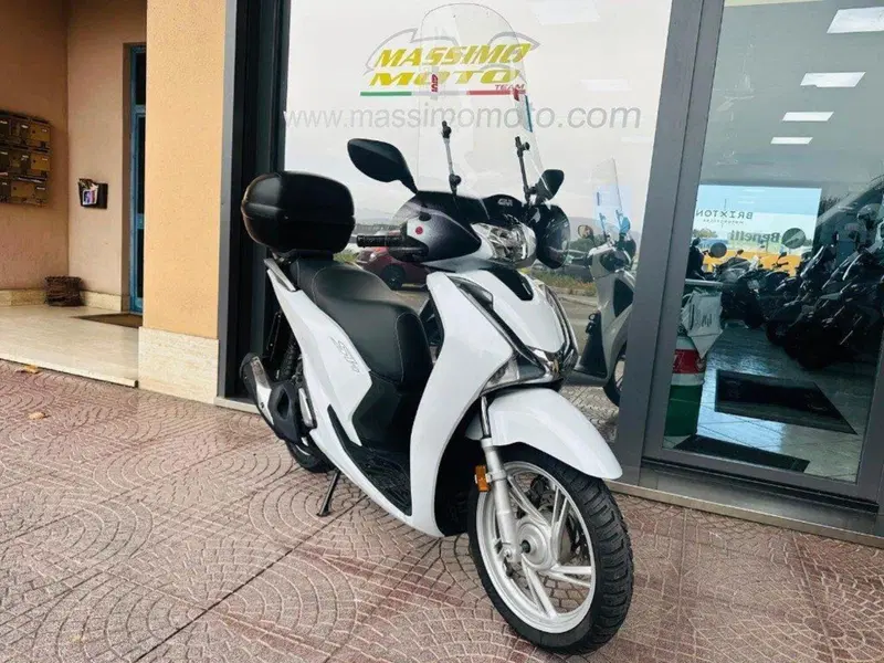 Honda SH 150i (2017 - 19) (3)