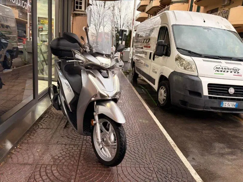 Honda SH 150i (2017 - 19) (8)