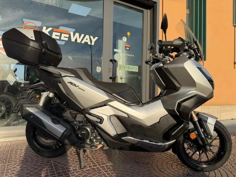 Honda ADV 350 (2022 - 24) (7)