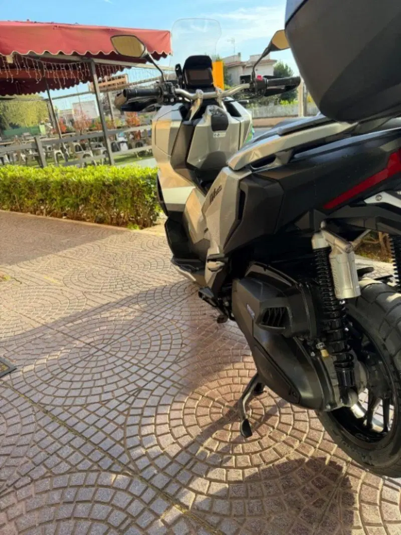 Honda ADV 350 (2022 - 24) (5)
