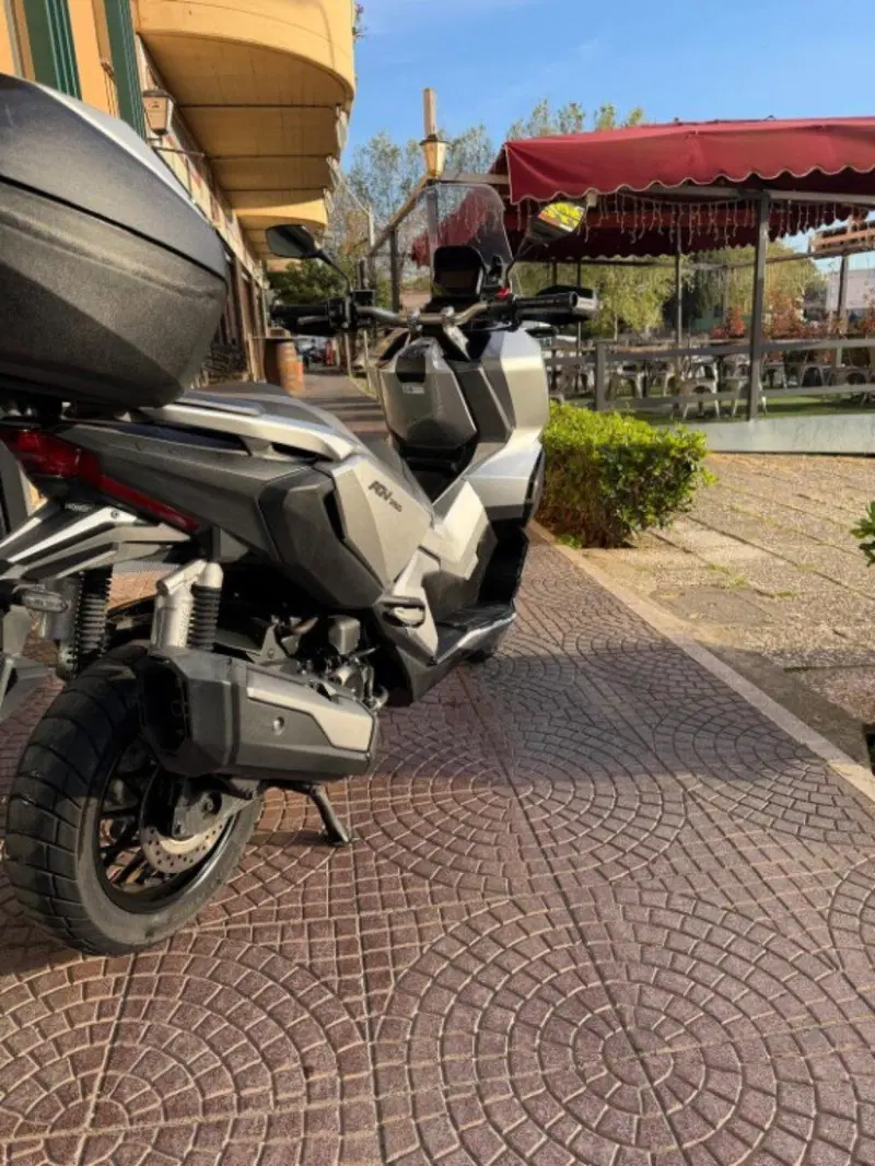 Honda ADV 350 (2022 - 24) (4)