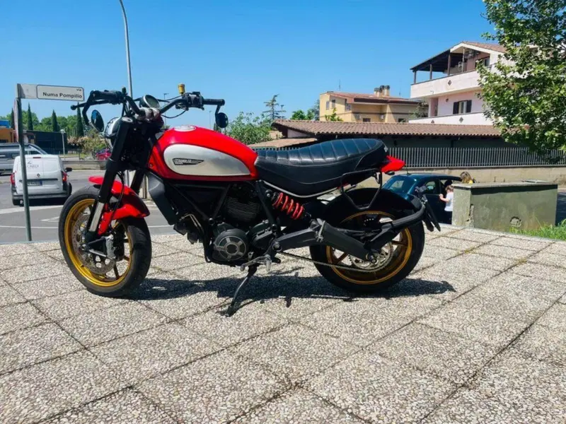 Ducati Scrambler 800 Icon (2015 - 16) (4)