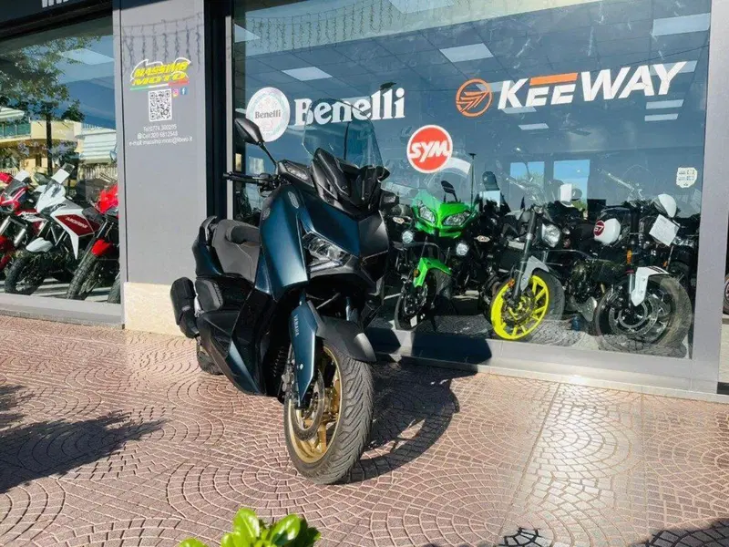 Yamaha X-Max 300 (2021 - 24) (9)