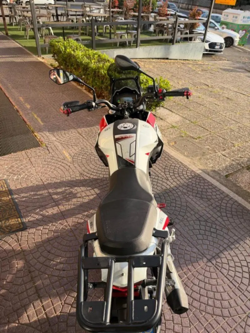 Benelli TRK 251 (2022 - 25) (12)