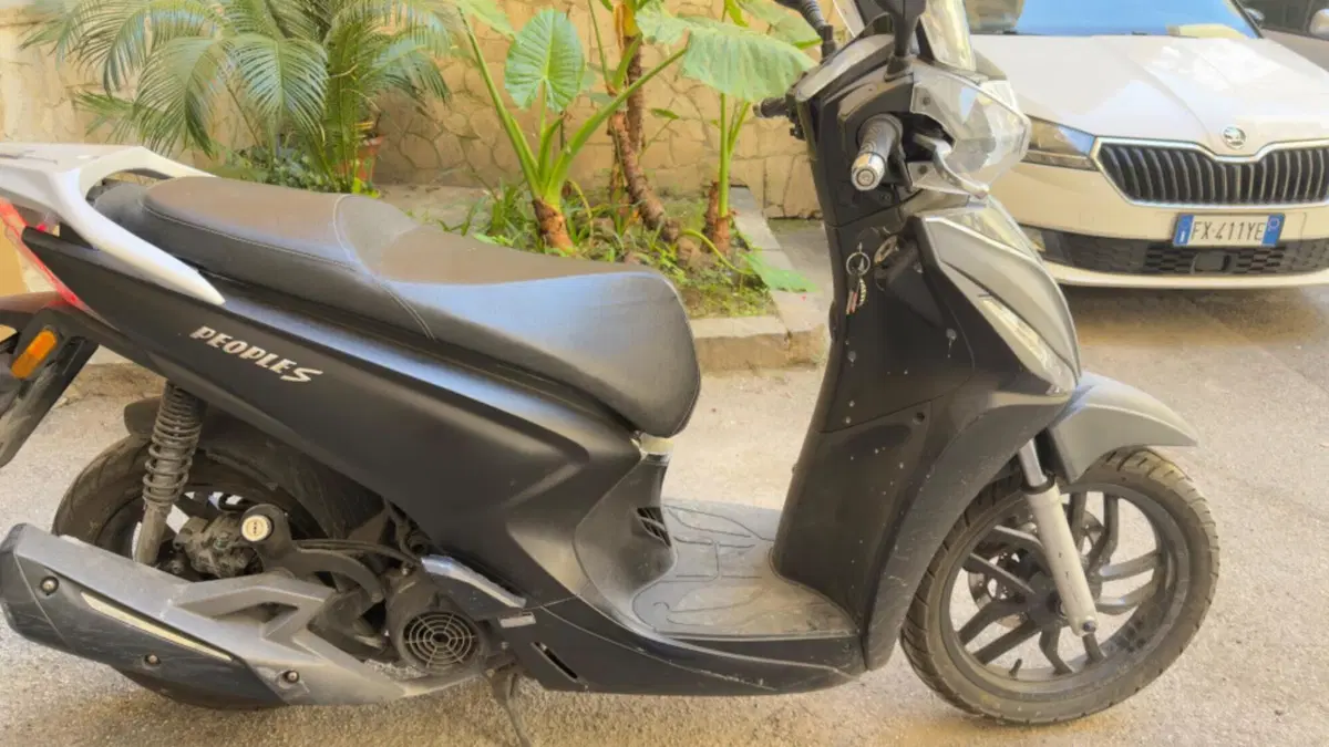 Kymco People 200i S (2021 - 26) (4)