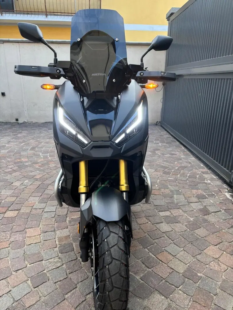 Honda X-ADV 750 DCT Gravel (2021 - 24) (11)