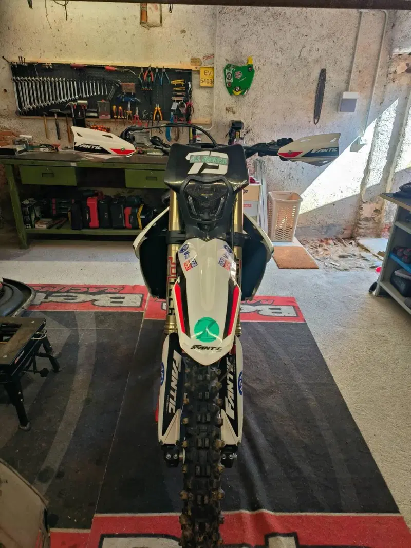 Fantic Motor XEF 250 Enduro (2022) (2)