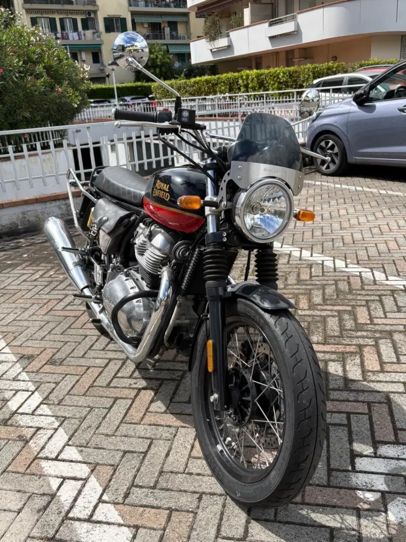 Royal Enfield Interceptor 650 (2021 - 26) (4)