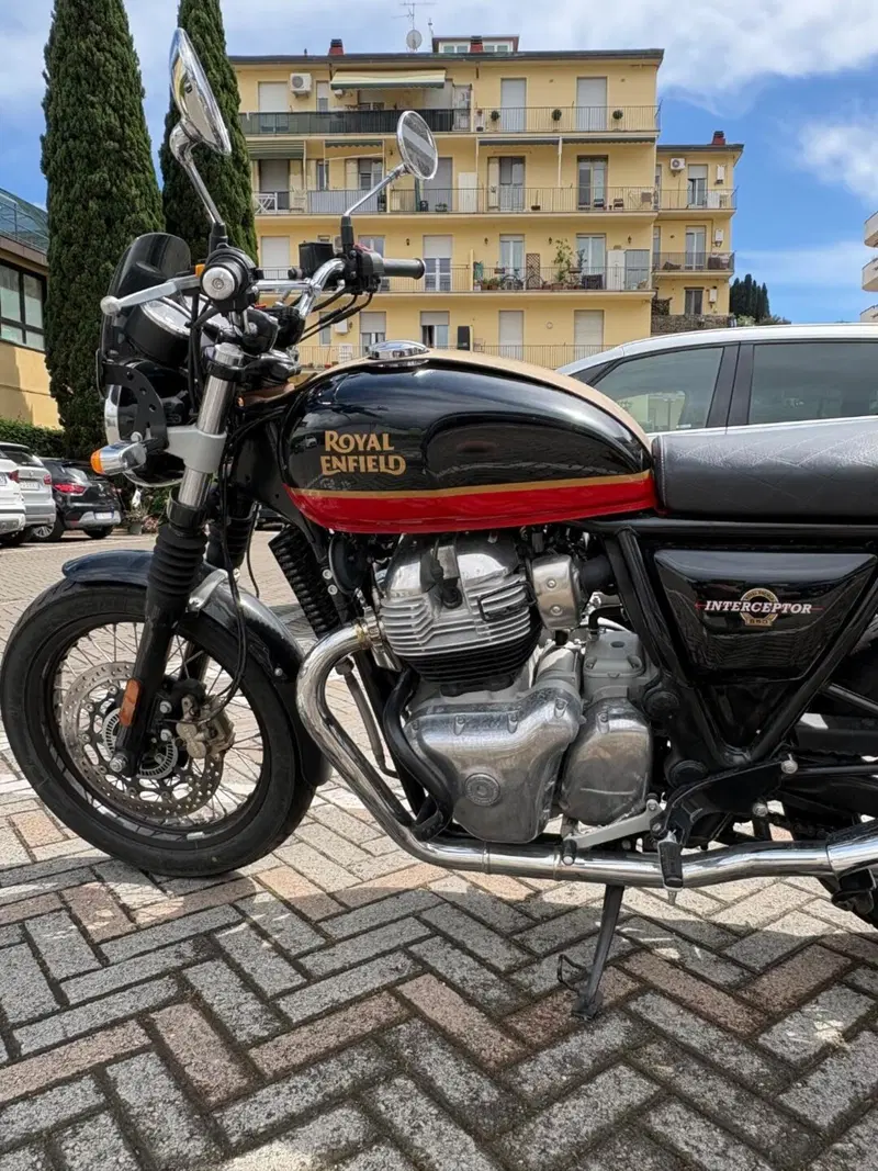 Royal Enfield Interceptor 650 (2021 - 26) (14)