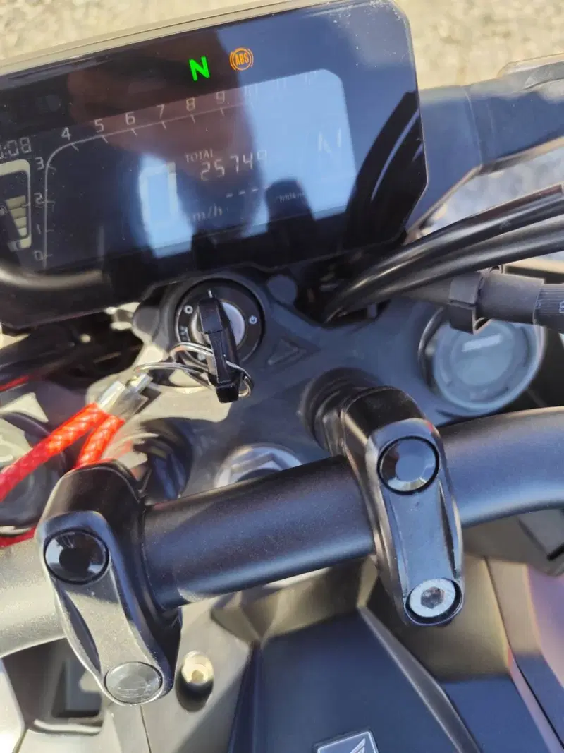 Honda CB 125 R (2021 - 23) (3)